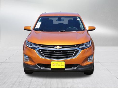Used 2019 Chevrolet Equinox LT FWD image 2