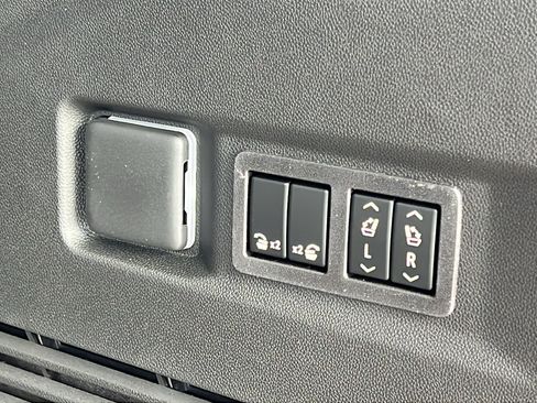 New 2026 Chevrolet Tahoe LT w/ Comfort Package AWD/4WD image 13