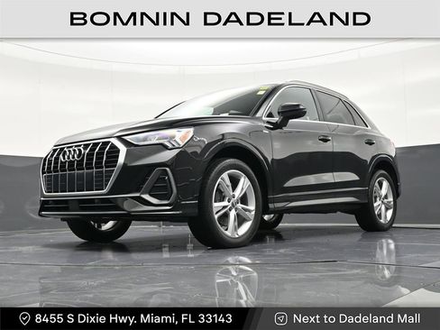 Used 2019 Audi Q3 2.0T Premium Plus w/ Premium Plus Package image 29