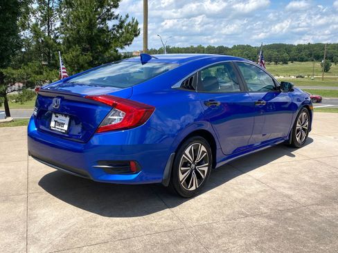 Used 2017 Honda Civic EX-T image 6