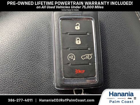 Used 2022 Jeep Grand Cherokee L Limited AWD/4WD image 35