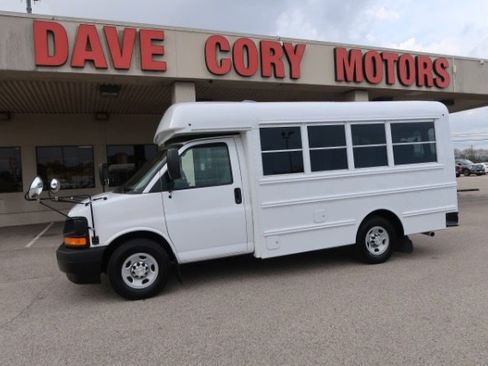 Used 2017 Chevrolet Express 3500 w/ School Bus Package image 1