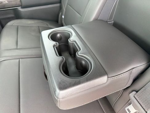 Used 2020 Chevrolet Silverado 2500 LTZ w/ LTZ Plus Package AWD/4WD image 39