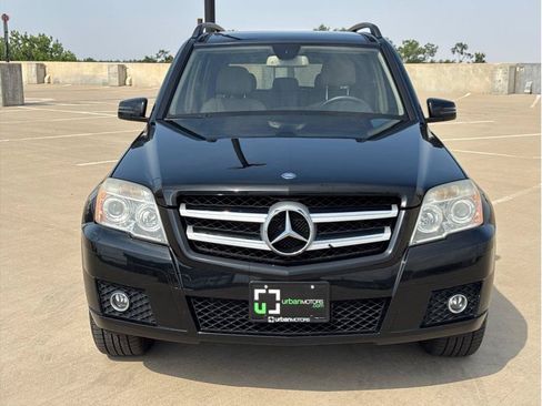 Used 2010 Mercedes-Benz GLK 350 4MATIC image 2
