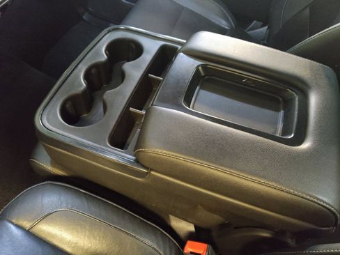 Used 2018 Chevrolet Silverado 1500 LT w/ All Star Edition image 26