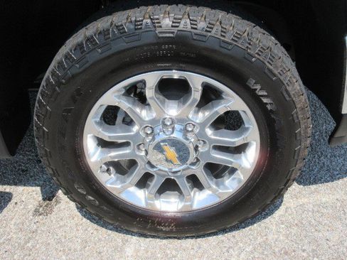 New 2025 Chevrolet Silverado 2500 LTZ w/ LTZ Plus Package image 9