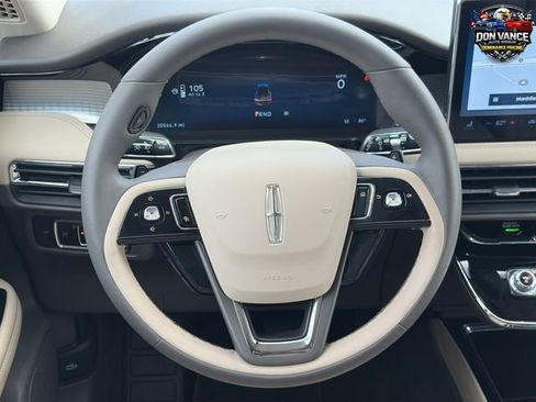 Used 2024 Lincoln Corsair FWD image 14