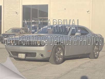 Used 2019 Dodge Challenger SXT