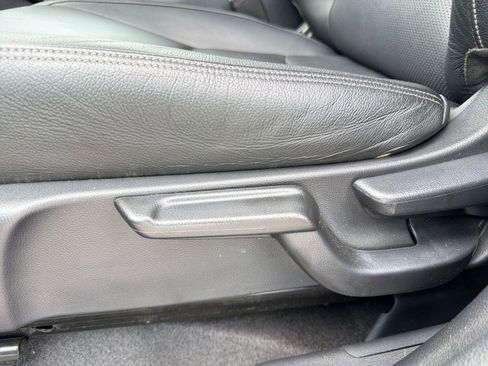 Used 2022 Honda HR-V EX-L image 14