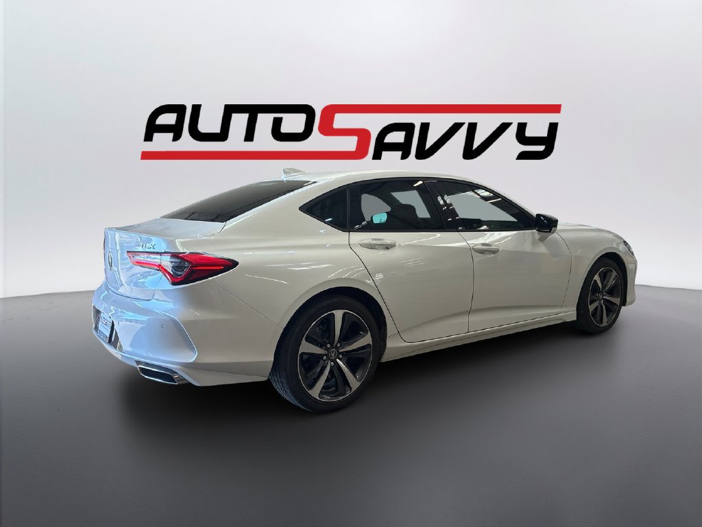 Used 2025 Acura TLX w/ Technology Package FWD image 5