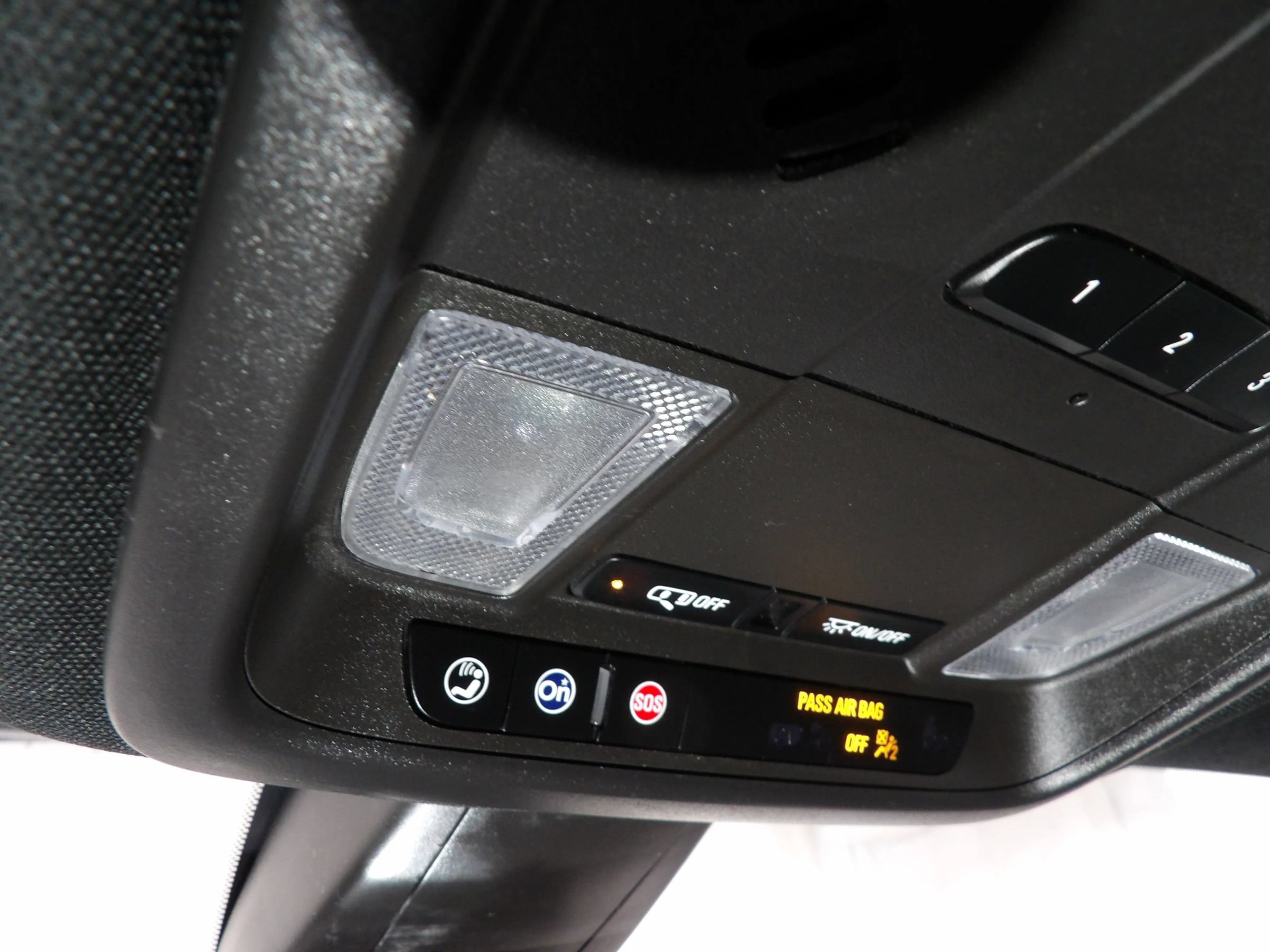 Used 2022 Chevrolet Blazer RS FWD image 23