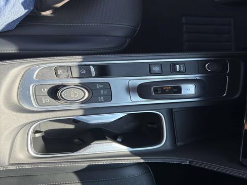 Used 2023 INFINITI QX60 Sensory w/ Cargo Package AWD/4WD image 32