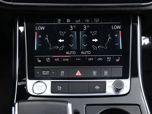 Used 2020 Audi Q8 Premium Plus w/ Premium Plus Package AWD/4WD image 36