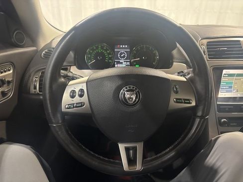 Used 2007 Jaguar XK Convertible image 14