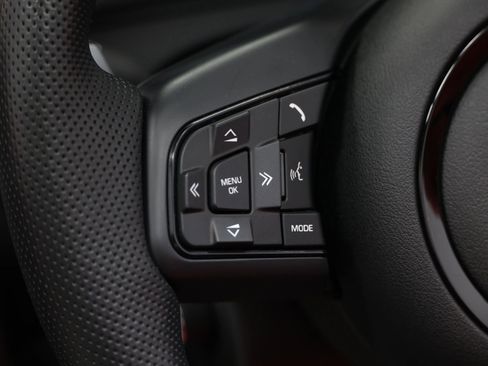 Used 2024 Jaguar F-TYPE R image 22