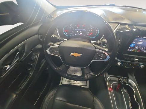Used 2020 Chevrolet Traverse LT w/ LT Premium Package AWD/4WD image 11