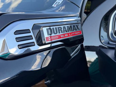 Used 2013 Ford Edge Limited w/ Driver Entry Pkg FWD image 4