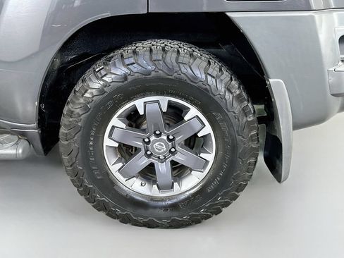 Used 2015 Nissan Xterra S AWD/4WD image 33