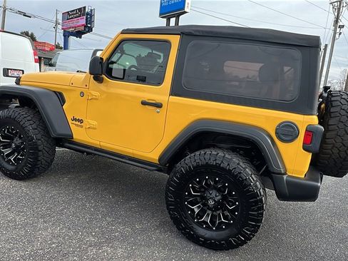 Used 2019 Jeep Wrangler Sport image 7