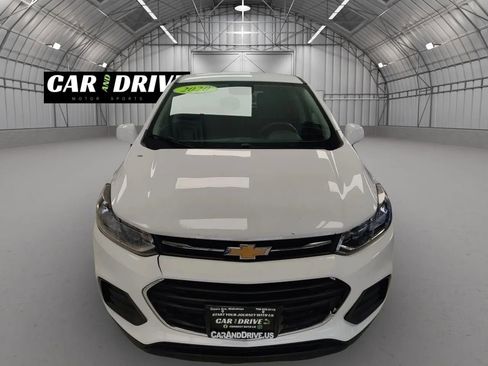 Used 2020 Chevrolet Trax LS w/ Tint and Cruise Package image 2