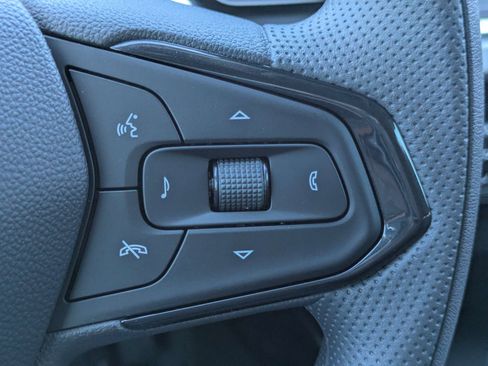 New 2026 Chevrolet Trax LT FWD image 16