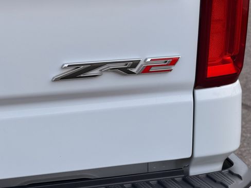 Used 2023 Chevrolet Silverado 1500 ZR2 w/ Technology Package image 6