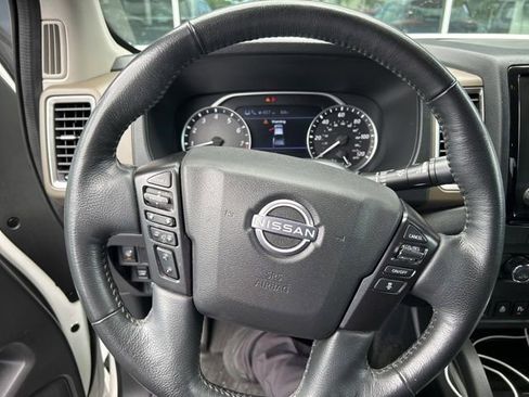 Used 2022 Nissan Frontier SV RWD image 26