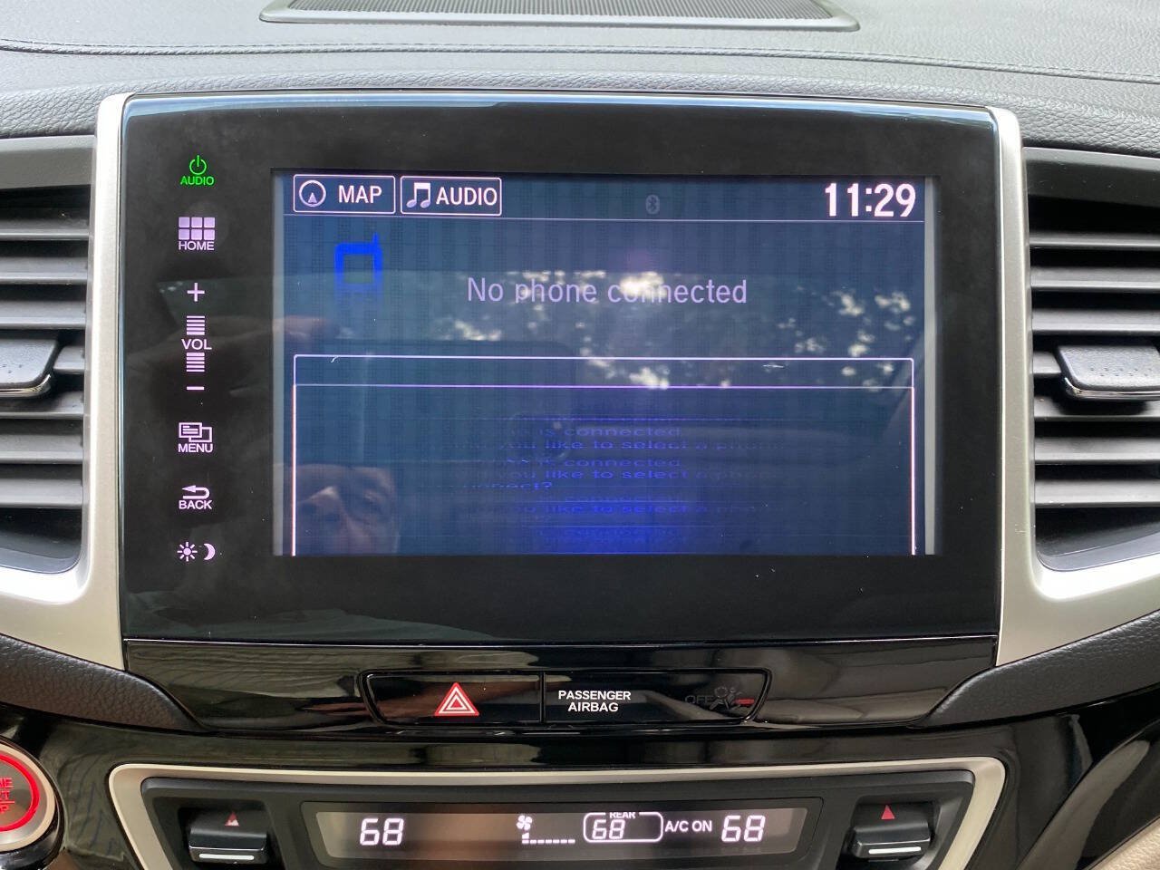 Used 2016 Honda Pilot Touring image 32