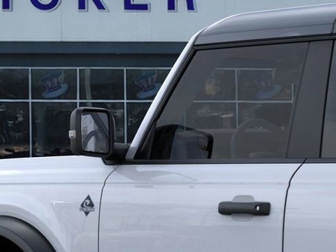 New 2025 Ford Bronco Outer Banks AWD/4WD image 22