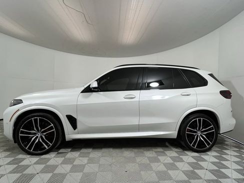 Used 2024 BMW X5 xDrive40i w/ M Sport Package image 4