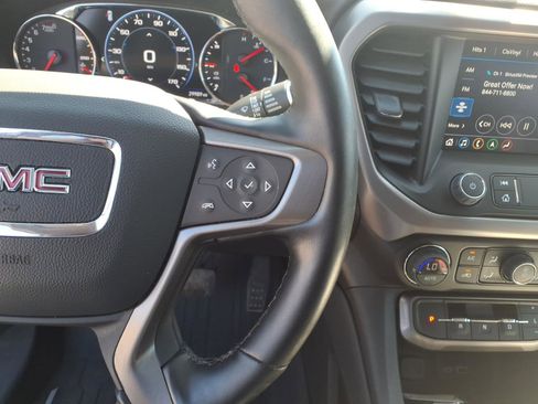 Used 2023 GMC Acadia AT4 w/ Technology Package AWD/4WD image 17