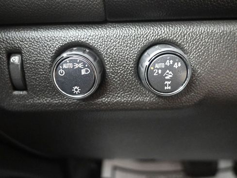 Used 2019 Chevrolet Colorado ZR2 image 27