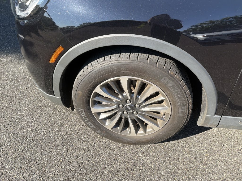 Certified 2023 Lincoln Nautilus Reserve AWD/4WD image 35