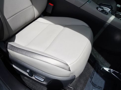 Used 2023 INFINITI QX50 Luxe FWD image 28