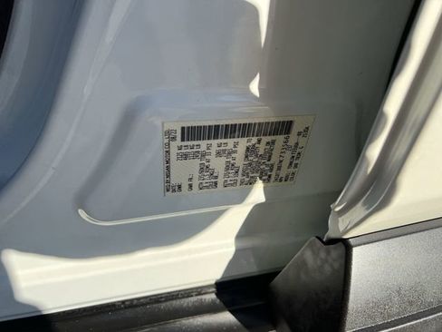 Used 2022 Nissan Rogue SV image 36