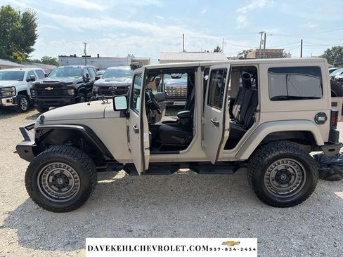 Used 2016 Jeep Wrangler Unlimited Sport w/ Quick Order Package 24S AWD/4WD image 29