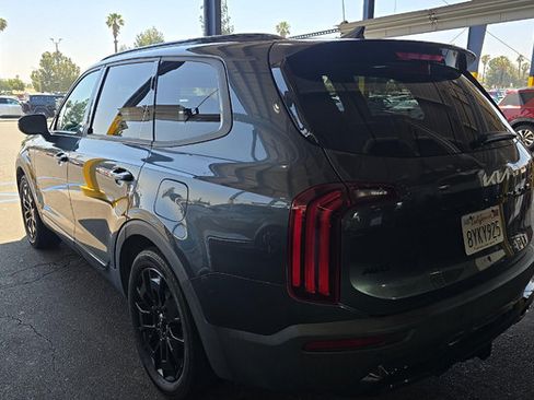 Used 2022 Kia Telluride EX w/ EX Premium Package AWD/4WD image 4