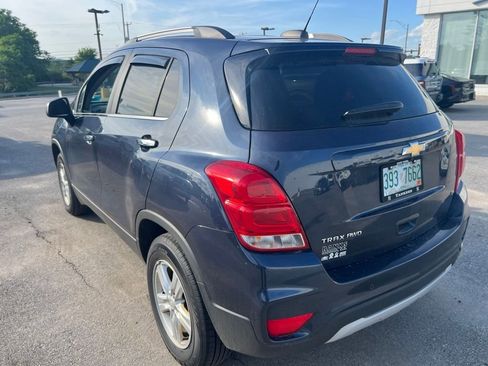 Used 2019 Chevrolet Trax LT w/ Driver Confidence Package AWD/4WD image 4