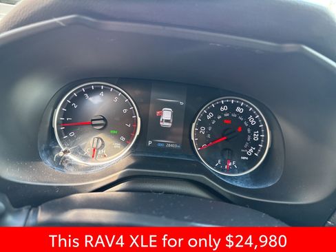 Used 2021 Toyota RAV4 XLE image 11