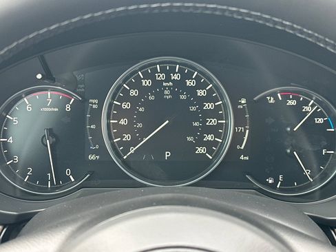 New 2025 MAZDA CX-5 Signature image 35