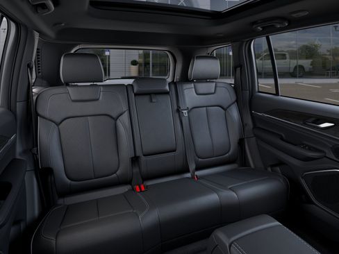 New 2026 Jeep Grand Cherokee Limited AWD/4WD image 41