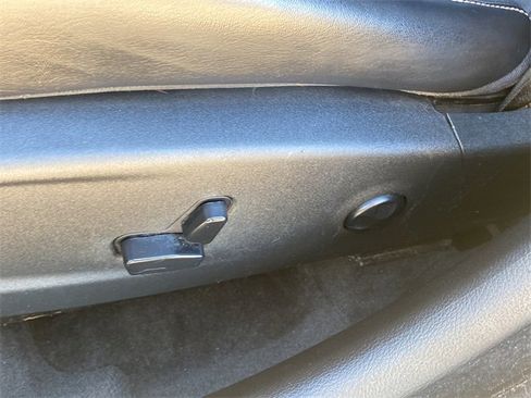 Used 2015 Chrysler 300 S image 21
