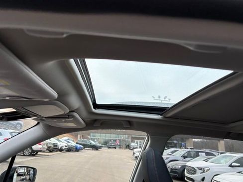 Used 2024 Subaru Forester Sport image 14