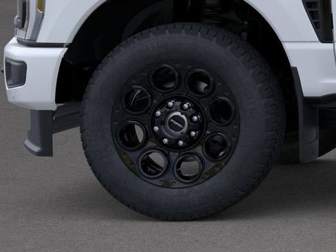 New 2026 Ford F250 Lariat w/ Black Appearance Package AWD/4WD image 19