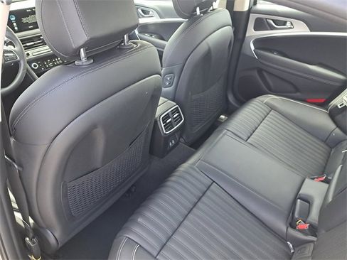 New 2026 Genesis G70 2.5T Prestige image 8