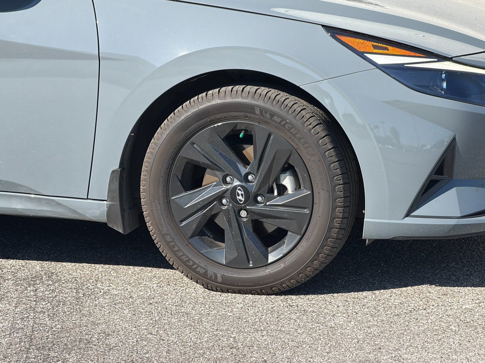 Used 2023 Hyundai Elantra Blue FWD image 25