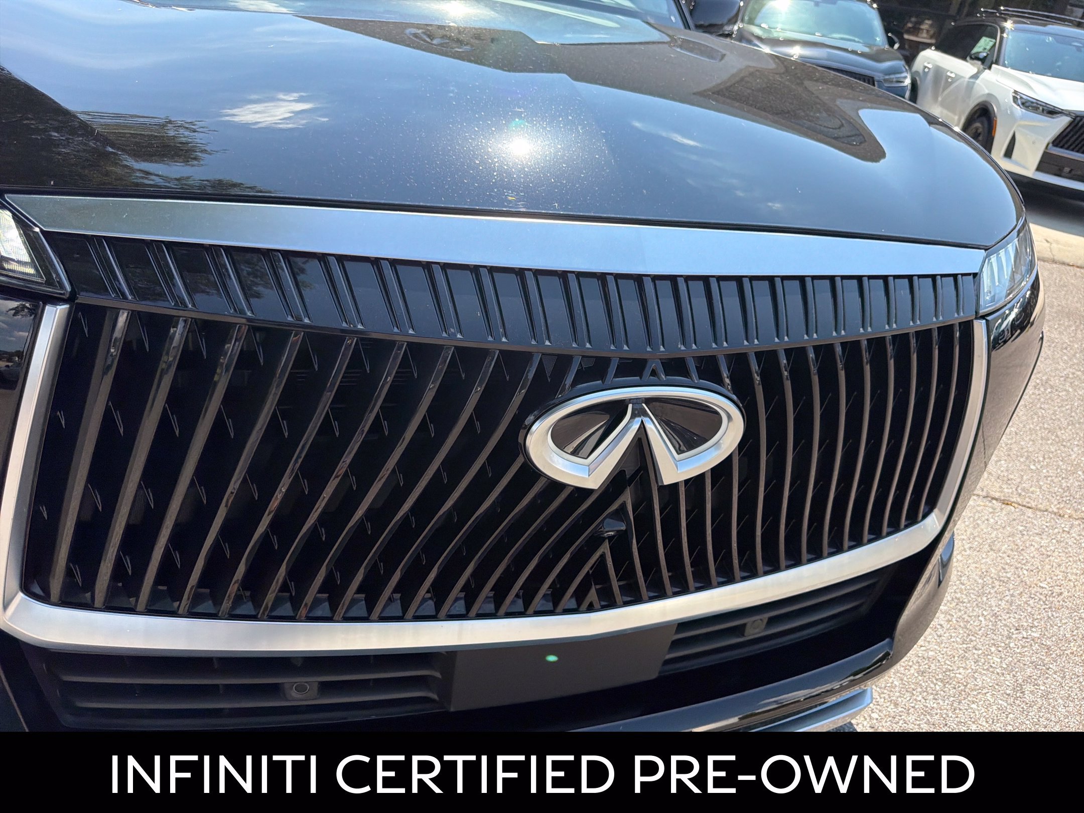 Certified 2025 INFINITI QX80 Luxe AWD/4WD image 15