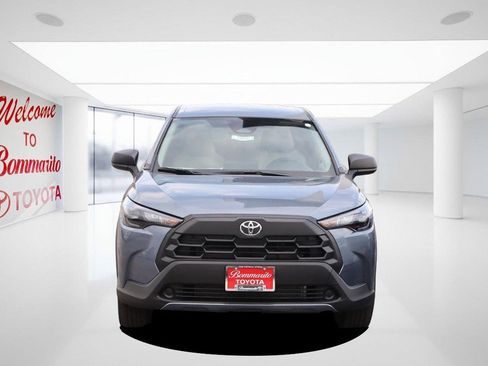 New 2026 Toyota Corolla Cross L AWD/4WD image 4