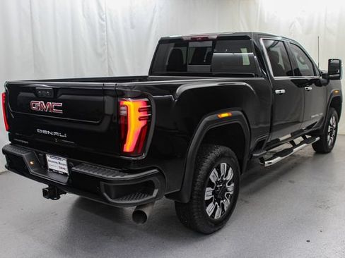 Certified 2024 GMC Sierra 3500 Denali w/ Technology Package AWD/4WD image 12