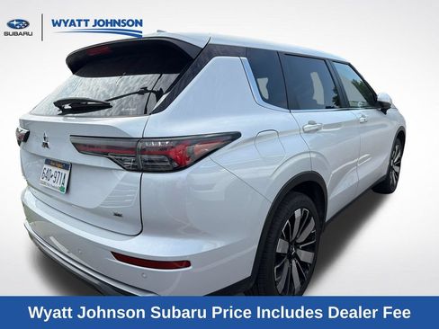 Used 2025 Mitsubishi Outlander SE AWD/4WD image 6